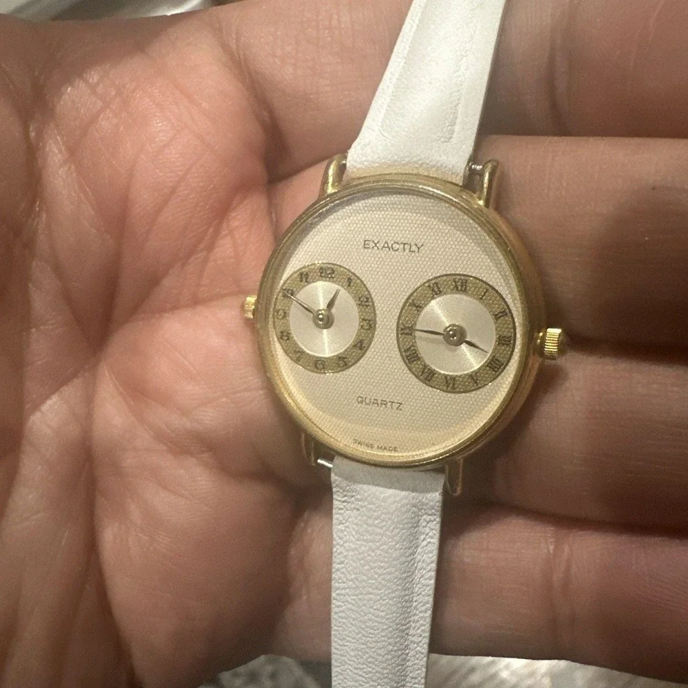 Working Exactly Swiss Made Dual Time Shell 29mm Ladies Watch White Band‎ Rare